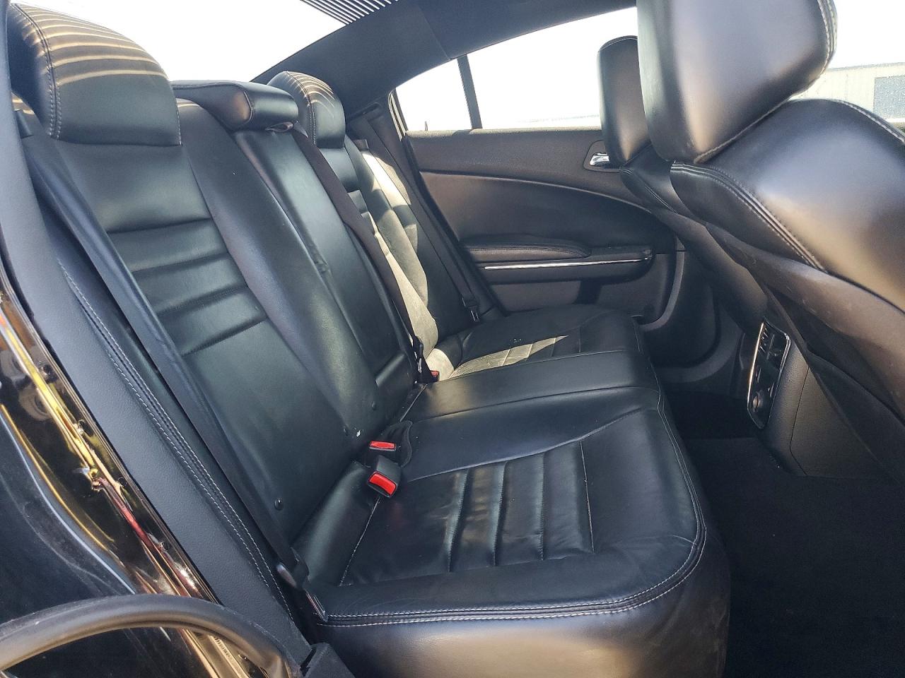 2013 DODGE CHARGER SXT