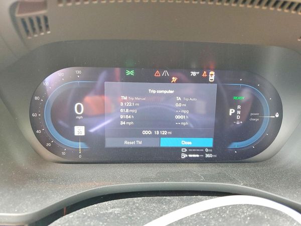 2025 VOLVO XC60 Ultra Dark