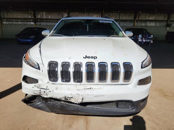 2017 JEEP CHEROKEE LATITUDE FWD