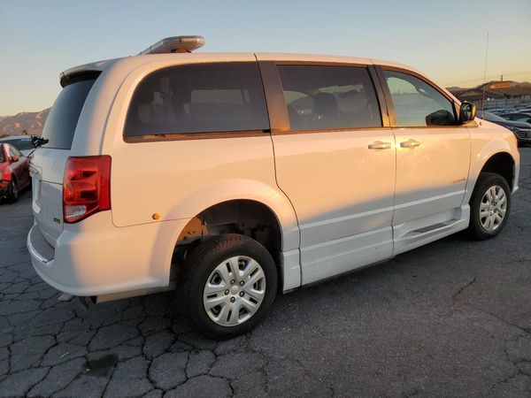 2018 DODGE GRAND CARAVAN SE