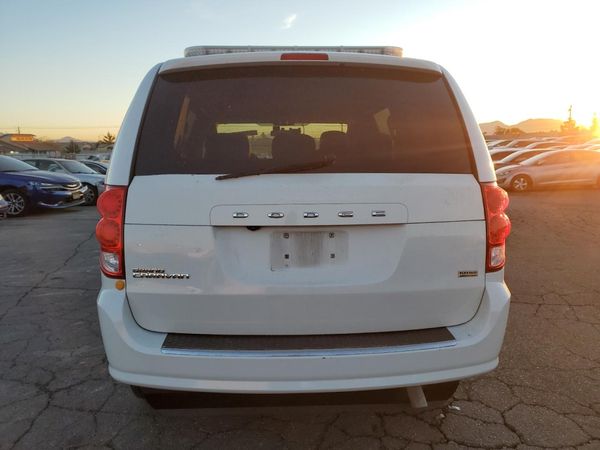 2018 DODGE GRAND CARAVAN SE
