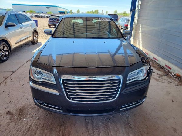 2013 CHRYSLER 300 300C Varvatos — DIRF