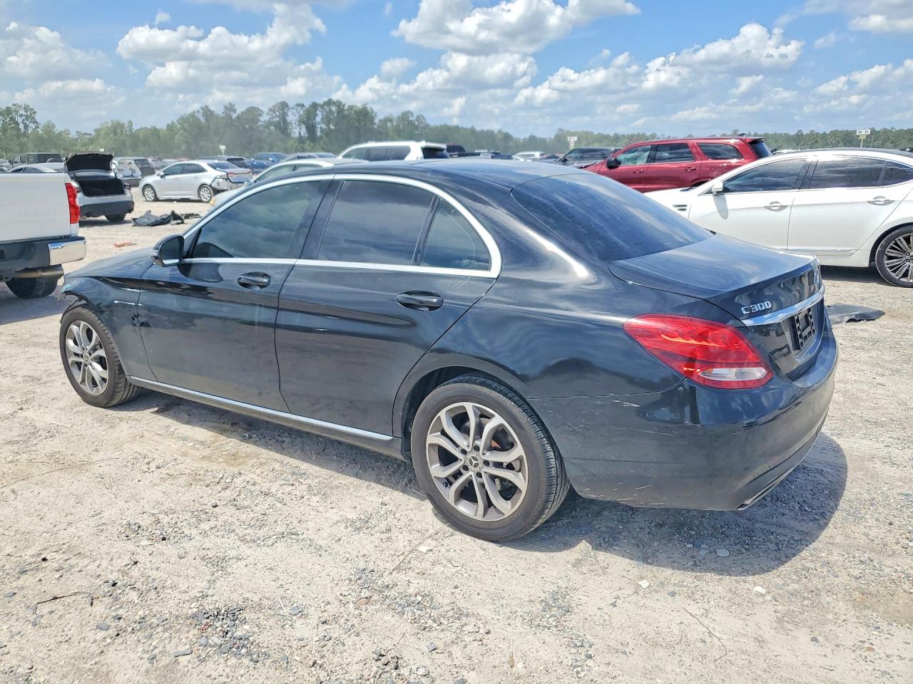 2017 MERCEDES-BENZ C C300-4M