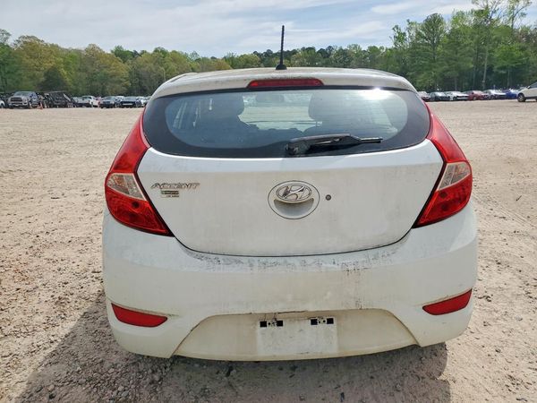 2015 HYUNDAI ACCENT GL(Middle-low) — DIRR