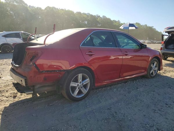 2013 TOYOTA CAMRY