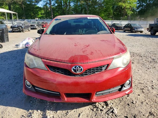 2013 TOYOTA CAMRY