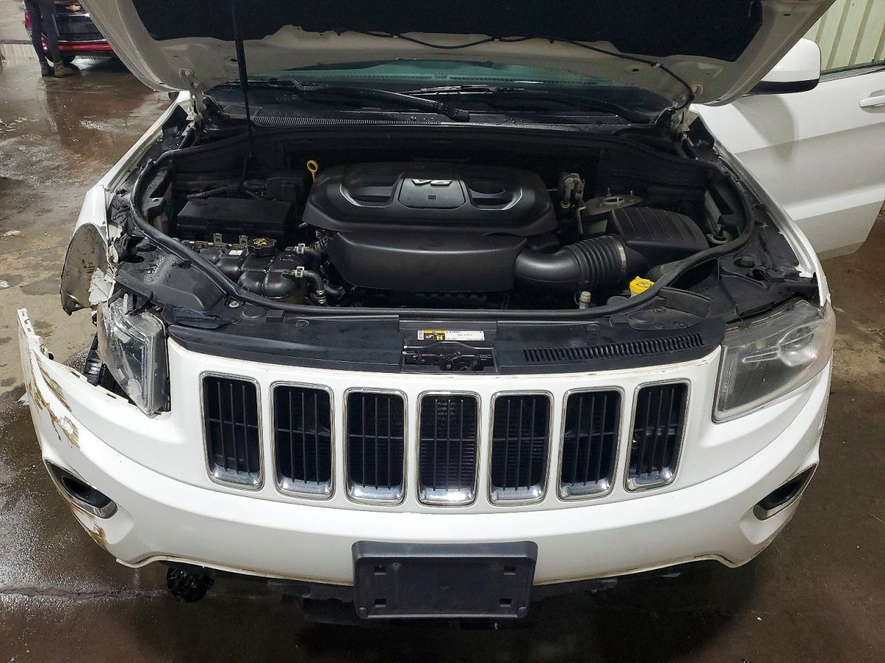 2016 JEEP GRAND CHEROKEE LAREDO 4X4