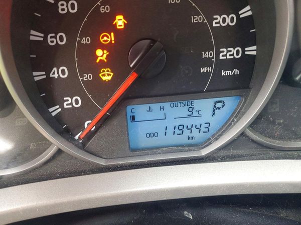 2016 TOYOTA RAV4 LE (X Grade)