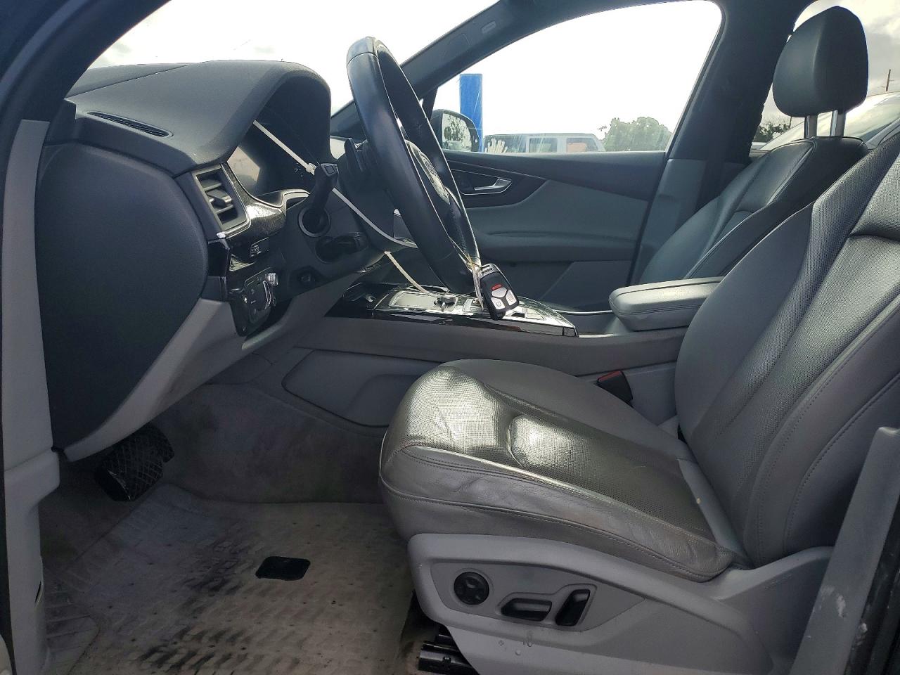 2018 AUDI Q7 quattro Prestige