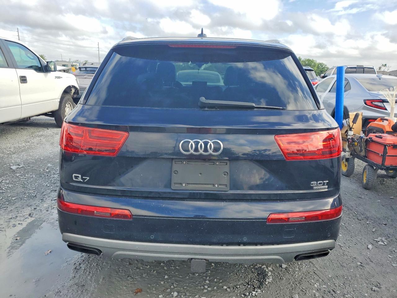 2018 AUDI Q7 quattro Prestige