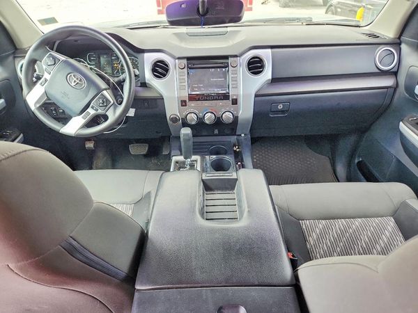 2018 TOYOTA TUNDRA SR/SR5