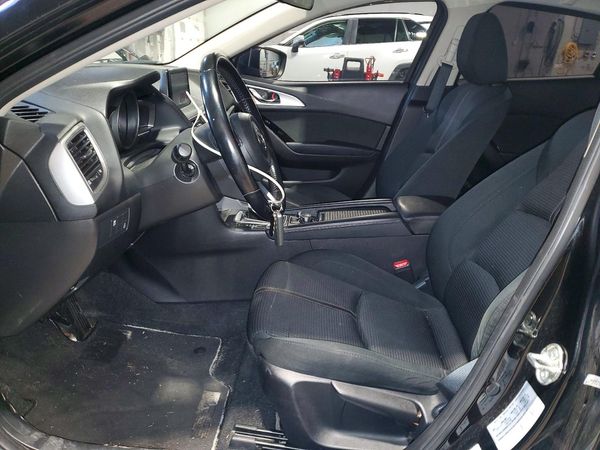 2018 MAZDA 3 Touring