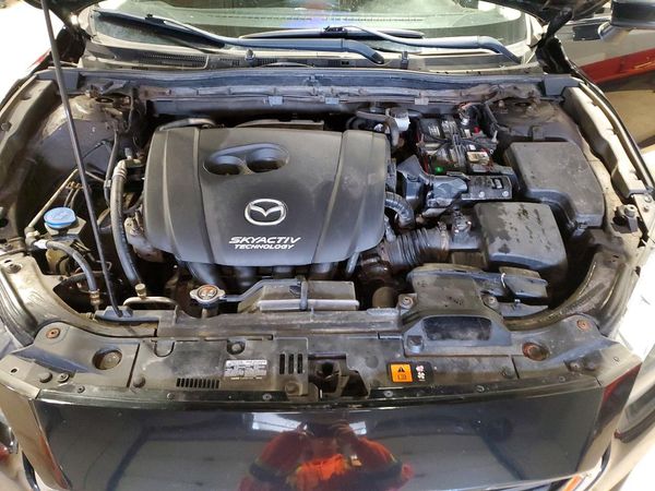 2018 MAZDA 3 Touring