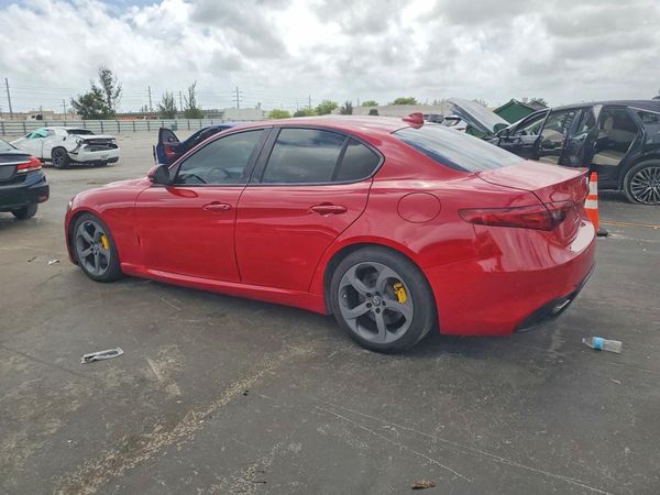 2019 ALFA ROMEO GIULIA RWD