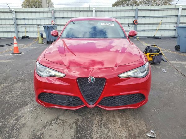 2019 ALFA ROMEO GIULIA RWD