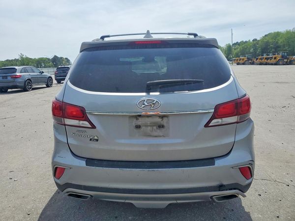 2019 HYUNDAI SANTA FE XL SE Base