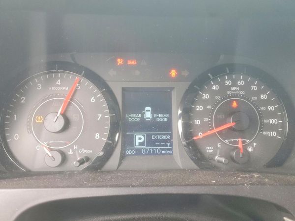 2016 TOYOTA SIENNA
