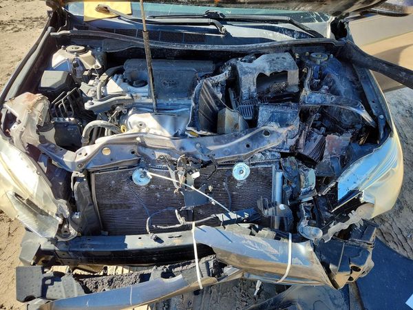 2015 TOYOTA CAMRY