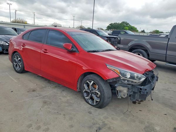 2021 KIA FORTE FE, LXS