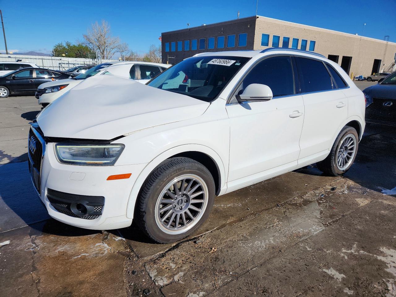 2015 AUDI Q3 quattro Premium Plus