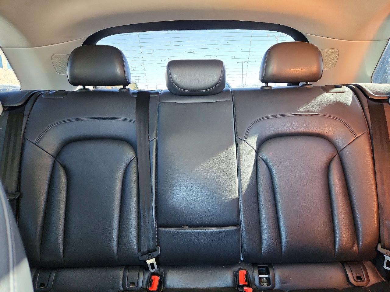 2015 AUDI Q3 quattro Premium Plus