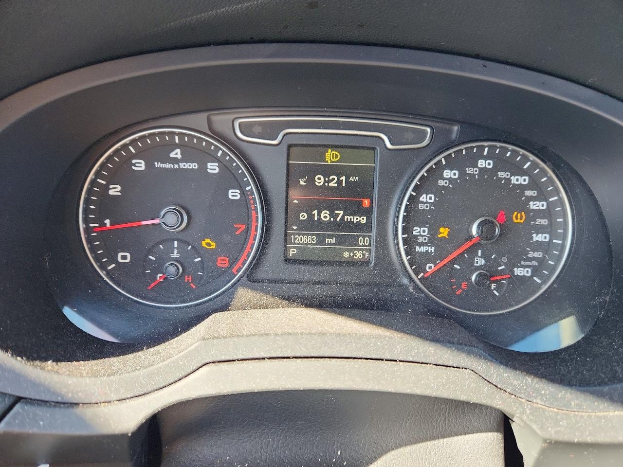 2015 AUDI Q3 quattro Premium Plus