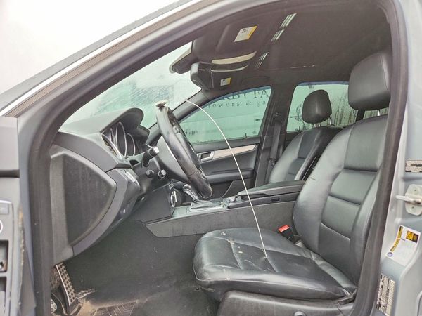 2014 MERCEDES-BENZ C-CLASS C300 4 MATIC — DENT