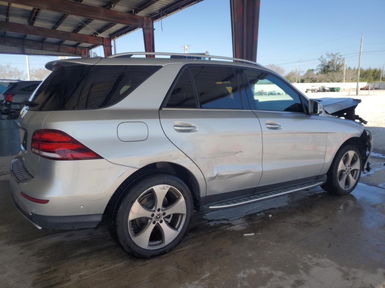 2018 MERCEDES-BENZ GLE