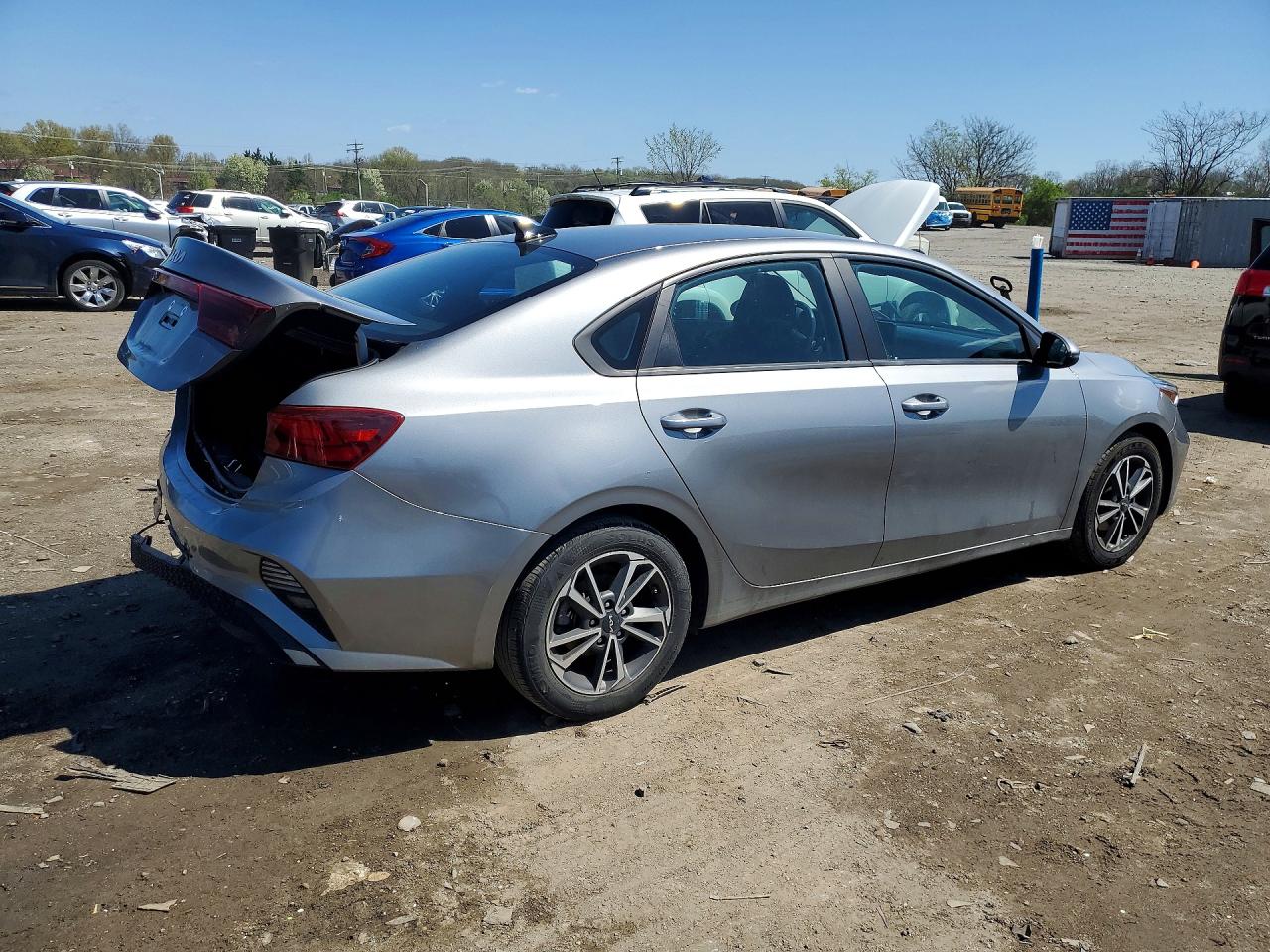 2022 KIA FORTE FE, LXS
