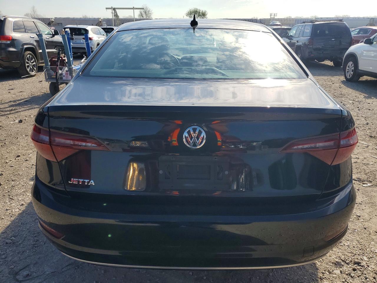 2021 VOLKSWAGEN JETTA S / SE / R-Line