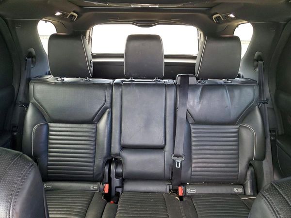 2018 LAND ROVER DISCOVERY HSE Luxury