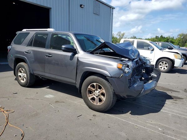 2017 TOYOTA 4RUNNER Ltd/SR5/SR5 Premium