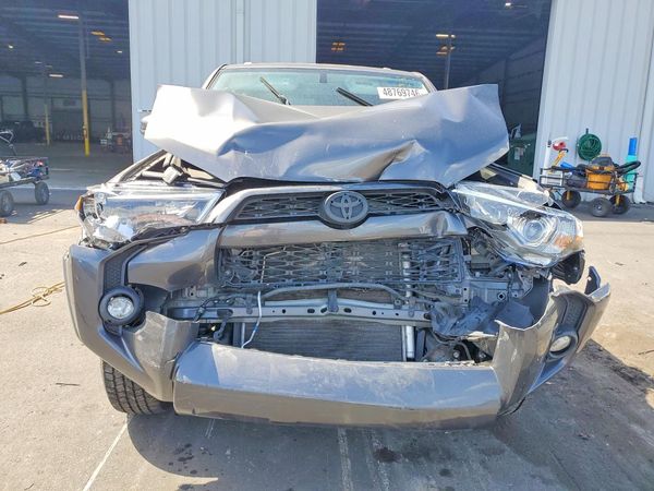 2017 TOYOTA 4RUNNER Ltd/SR5/SR5 Premium