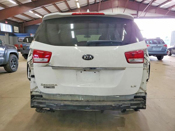 2017 KIA SEDONA LX