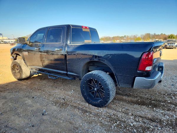 2014 RAM 2500 SLT CREW CAB 4X4