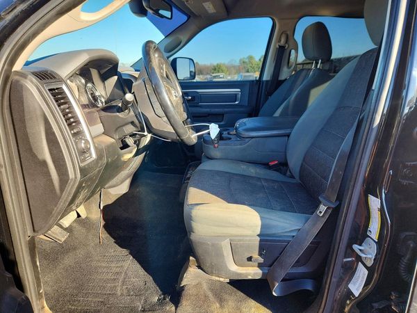 2014 RAM 2500 SLT CREW CAB 4X4