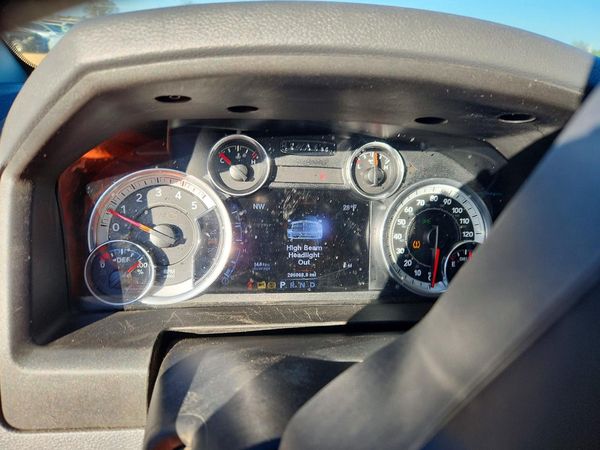 2014 RAM 2500 SLT CREW CAB 4X4