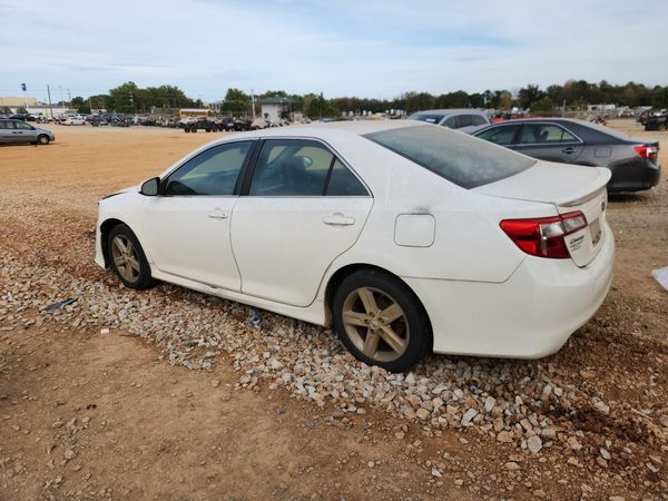 2013 TOYOTA CAMRY