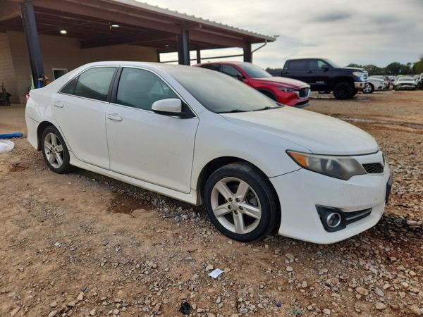 2013 TOYOTA CAMRY