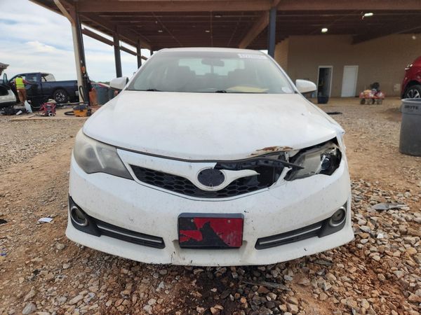 2013 TOYOTA CAMRY