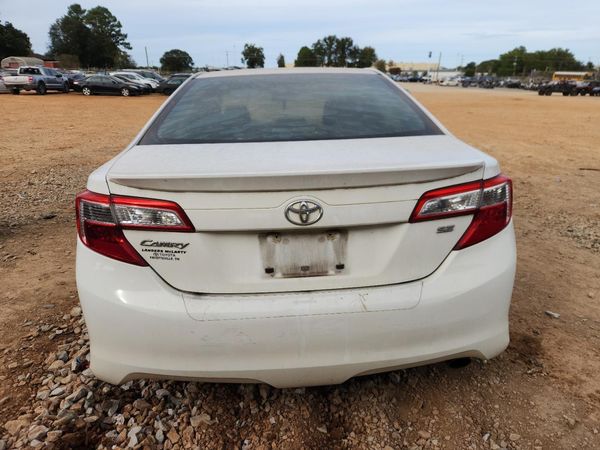 2013 TOYOTA CAMRY