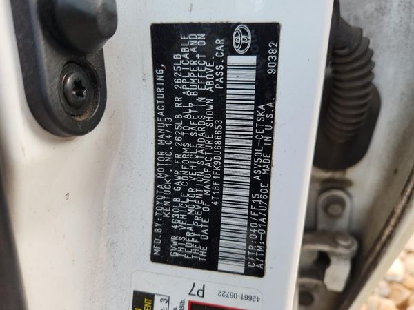 2013 TOYOTA CAMRY