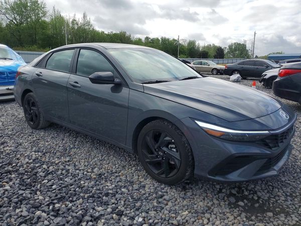 2026 HYUNDAI ELANTRA
