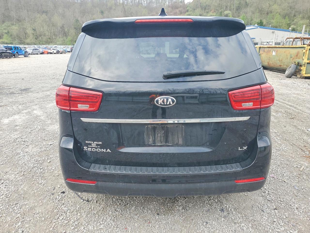 2021 KIA SEDONA LX, EX
