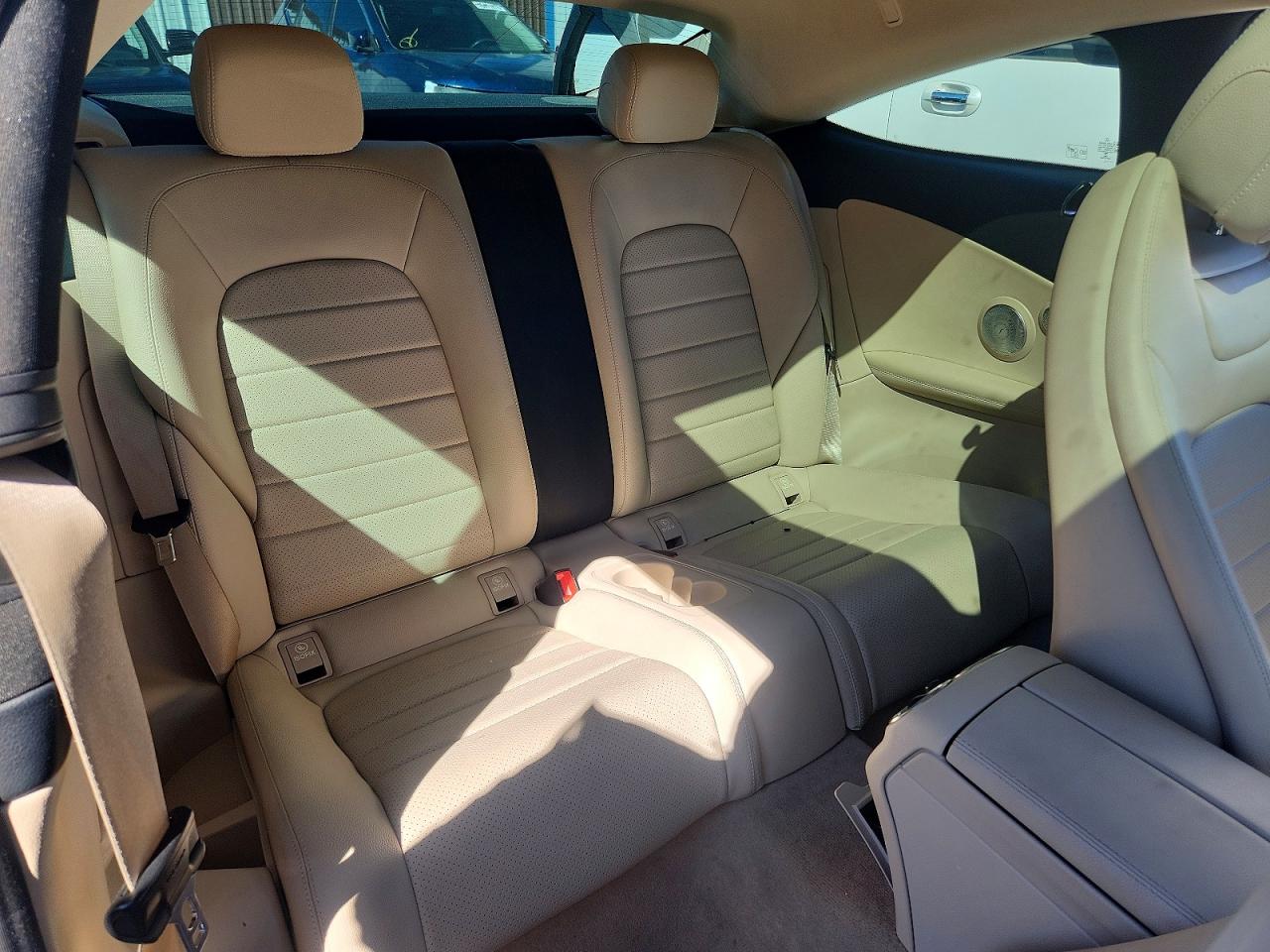 2017 MERCEDES-BENZ C C300