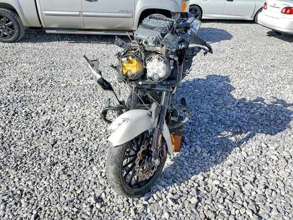2018 HARLEY-DAVIDSON FL