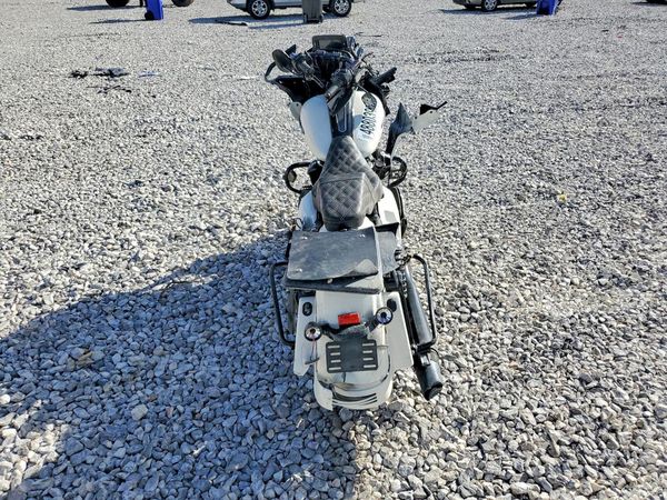 2018 HARLEY-DAVIDSON FL