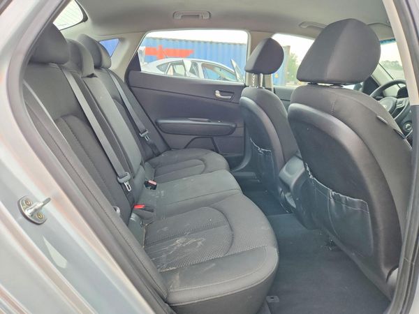 2016 KIA OPTIMA GL