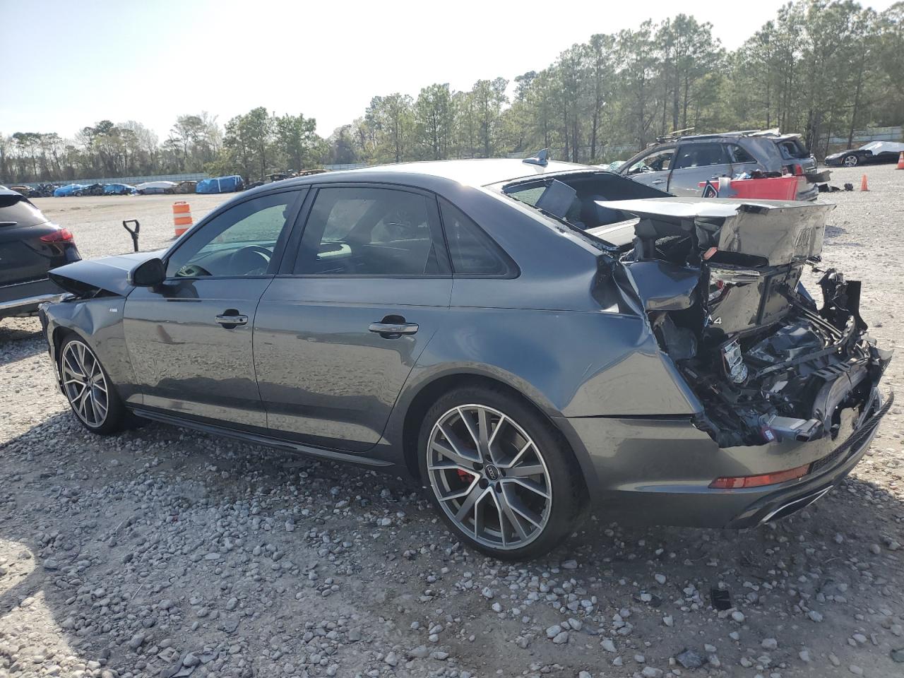 2019 AUDI A4 quattro Prestige