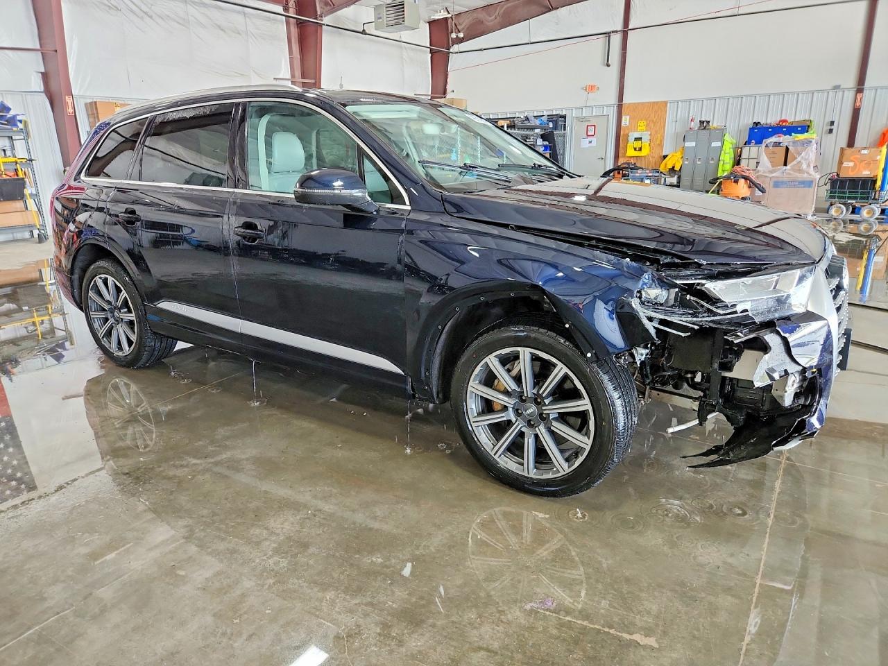 2017 AUDI Q7